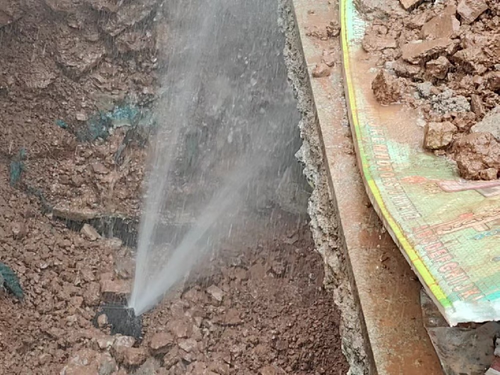 南湖区消防水管漏水检测定点开挖